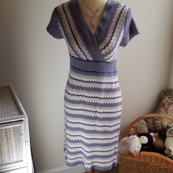 Madison Studio Dress in Blue Geometric Design - Picture 3 of 6